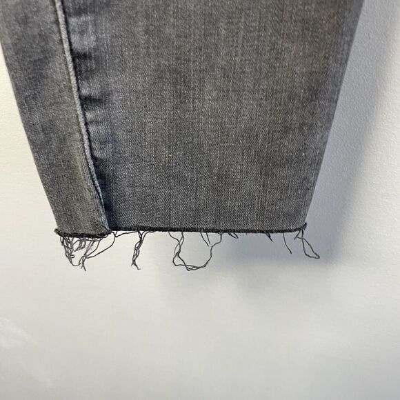 MADEWELL Skinny Jeans Womens Petite 27P Black Mid-Rise Stretch Rip Knee H3149 - Picture 4 of 10